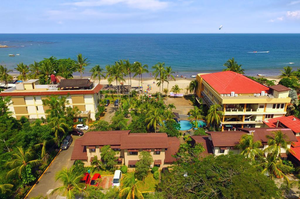 The Jayakarta Anyer Hotel Exterior foto