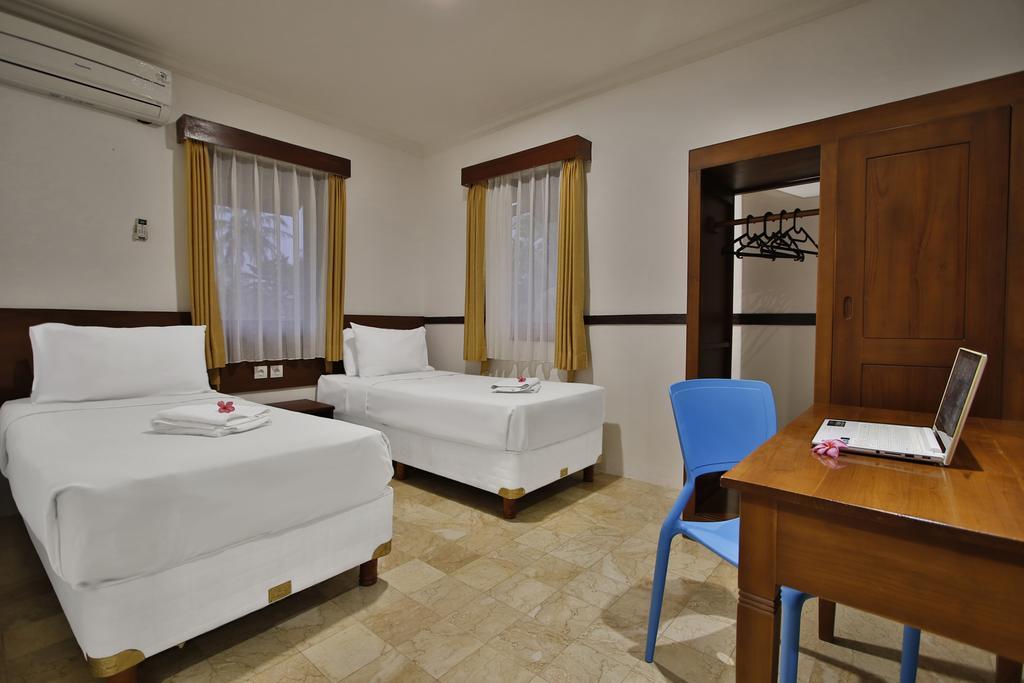The Jayakarta Anyer Hotel Exterior foto