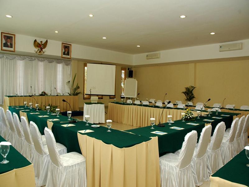 The Jayakarta Anyer Hotel Exterior foto